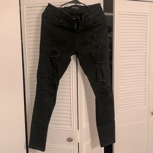 Black ripped skinny jeans